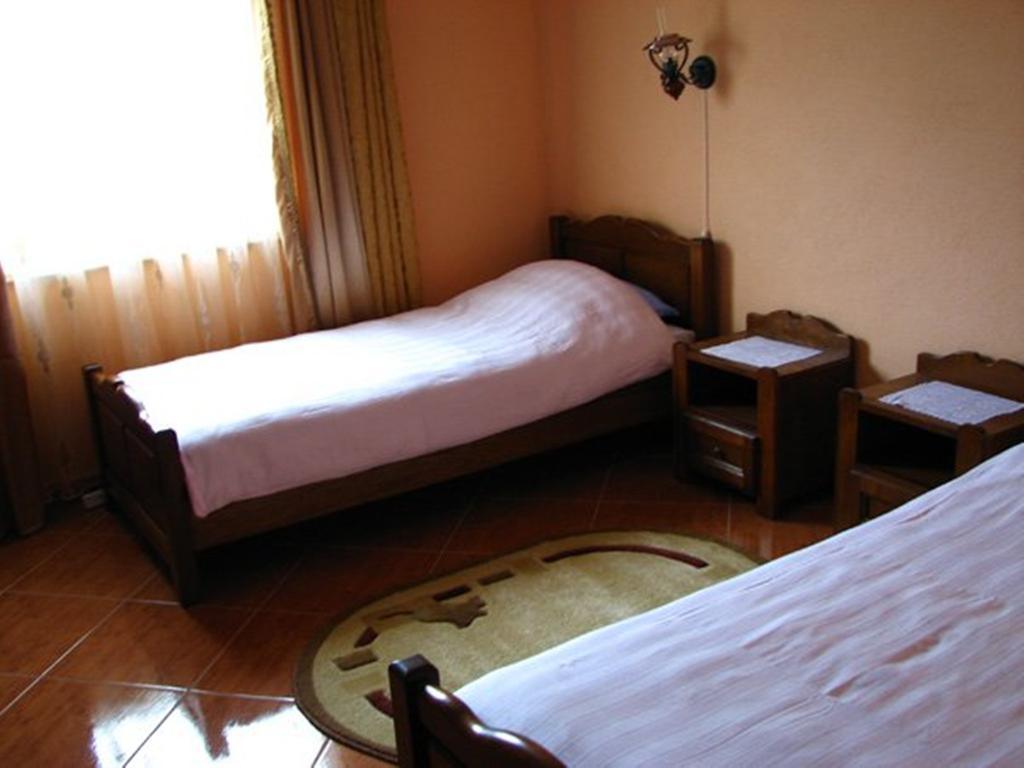 Bed And Breakfast Albatros Perusic Rum bild